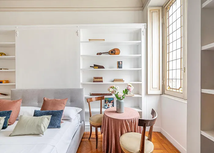 Luxury Lucrezio Appartement *