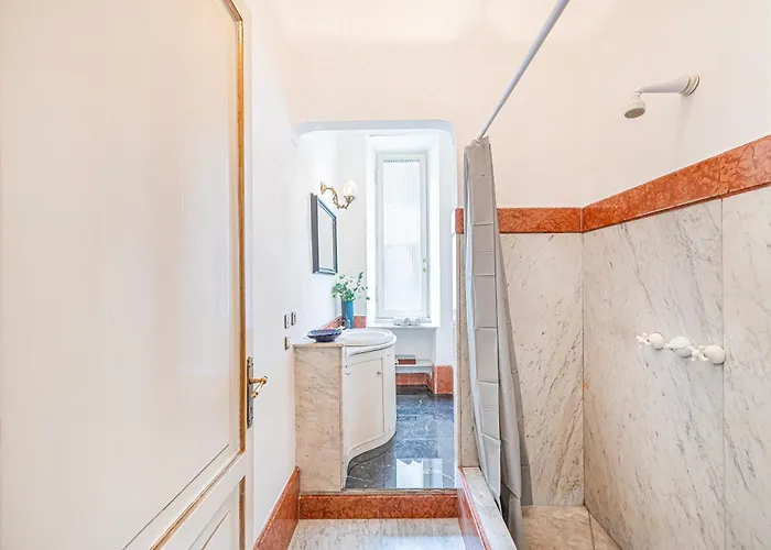 Luxury Lucrezio Appartement *